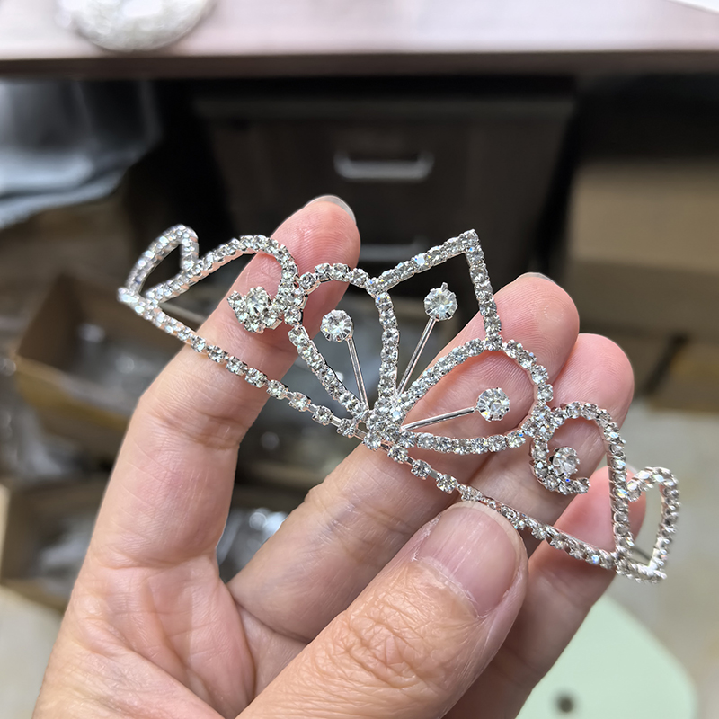 تاج زفاف فضي اللون مرصع بالأحج - مراجعة Women'S Accessories List وسعره