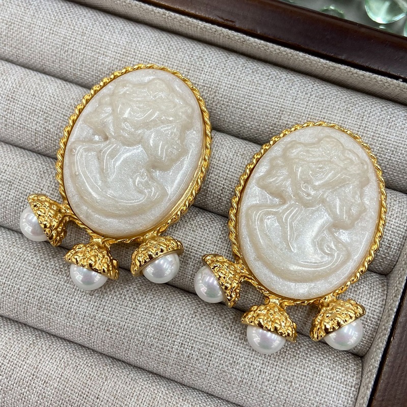 أقراط لؤلؤية بيضاء منقوشة للنس - مراجعة Women'S Accessories Jewelry Sale وسعره