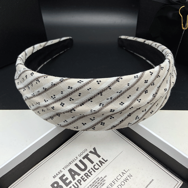عصابة رأس نسائية أنيقة بتصميم  - مراجعة Women'S Accessories New Look وسعره
